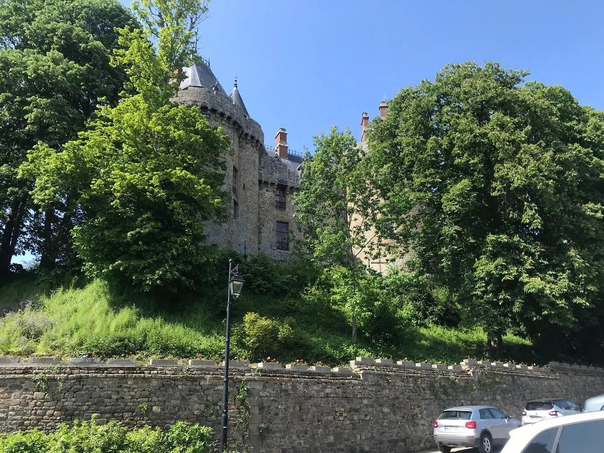 Chambre A La Campagne Quebriac France